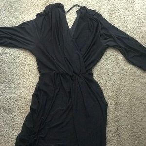 Stretchy backless long sleeve dress